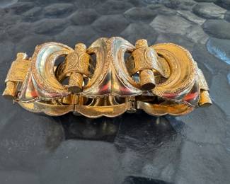 Vintage gold-tone bracelet