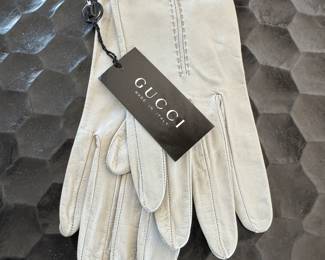 Gucci gloves