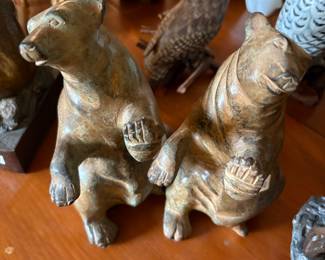 Collectible bear figurines