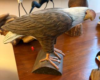 Carved bald eagle
