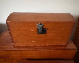 Wood storage boxes and chests