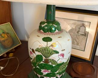 Asian ginger jar lamp