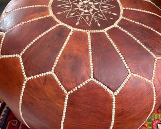 Leather pouf