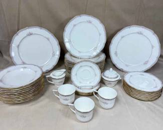Mikasa Bone China Romantic Garden Lot