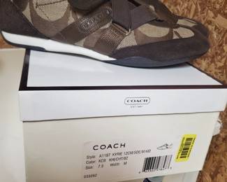 Coach 7.5 shoes