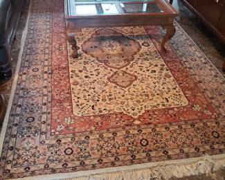 Beautiful rug-72x110