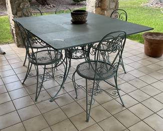 Patio table-48x54x31