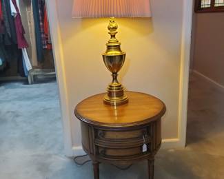 Century round side table-