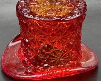 Vtg. Smith Glass Daisy & Button Amberina Top Hat