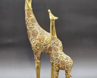 Wooden Giraffe Cow & Her Calf Fugurine
