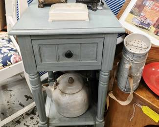 Accent Table