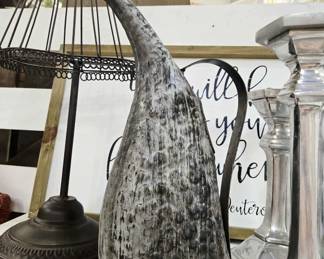 Goose/Duck pitcher