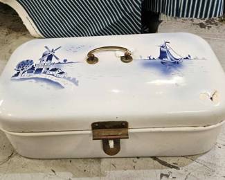 Delft metal box.