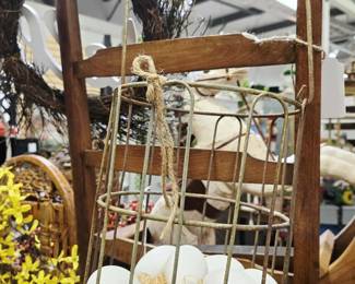 Egg basket