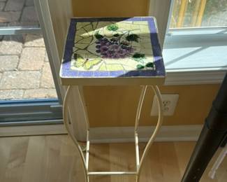 Tiled Pedestal Plant Stand 