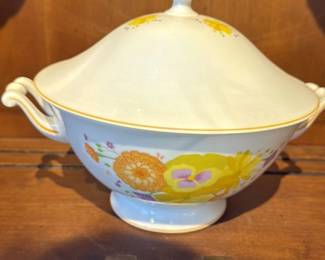 Denby Fine China Tureen with Floral Pattern 