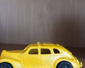 Hubley "Old Timer" Cast Iron Taxi Cab Toy Car 