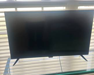 Insignia 32-inch Class LED 720p HD Smart TV