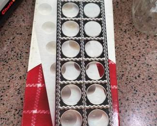 VillaWare Ravioli Maker 