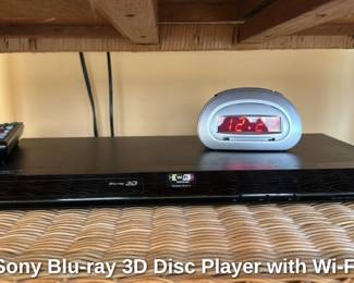 Sony Blu-Ray 3D Disc Player with Wi-Fi 