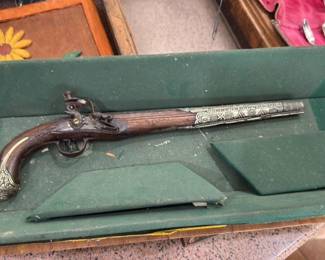 Antique Flintlock Pistol 