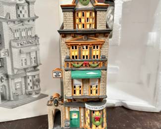 ickens Village collectible house