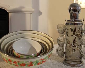 Frosted vintage barware and enamel bowls
