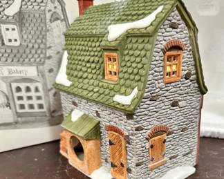 ickens Village collectible house