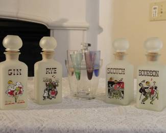 Vintage frosted "Gay fad" style barware