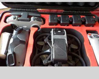 BRAND NEW!DGI DRONE 'GOGGLES 2 MOTION COMBO'