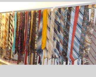 100s of DRESS TIES!!!!