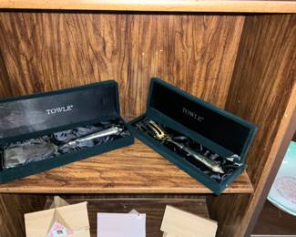 Towle Silversmiths In Velvet Boxes Serving Utensils