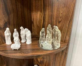 White Porcelain Nativity Set - Clear Glass Nativity Set on Glass Mirror