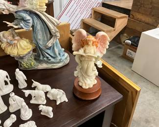 Seraphim Classics melody Heavens Song 1996 Roman Angel Figurine