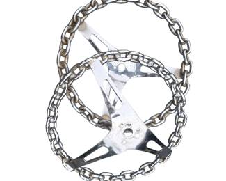 Chains steering wheels
