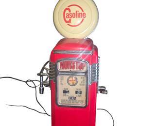 Plastic gasoline toy pump