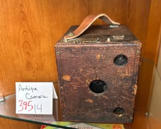Antique Camera 