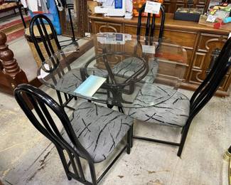 Glass Table w/4 Chairs 