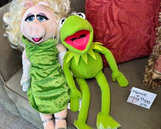 Kermit and Miss Piggy 