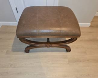 LEATHER LOUNGE TABLE 
