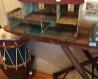 1950’s child’s doll house
