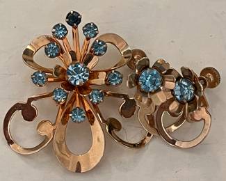 Vintage Gold Tone Floral Brooch & Earring Set with Blue Rhinestones