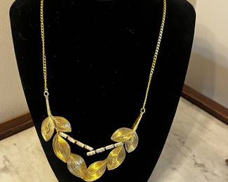 Vintage Gold Leaf Design Necklace with Rhinestone Accents