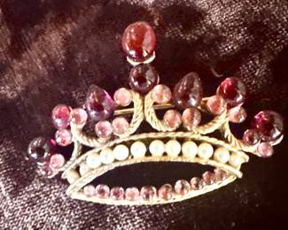 Crown jewel, Loretta Switt