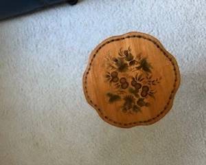 Hitchcock end table