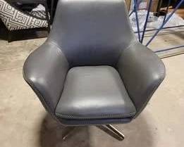 Bruce Leather Swivel Chair