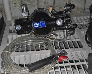 8132 Graco Husky 716 Aluminum Air Diaphragm Pump