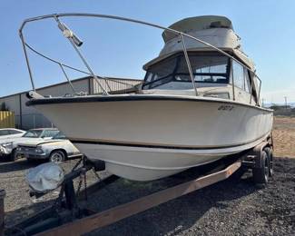 349 1980 Anacapri Vessel with 1976 Mtilt Carrier Trailer