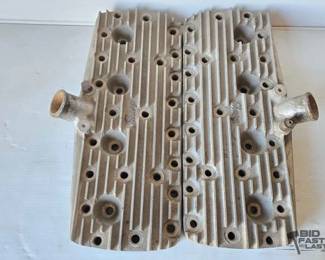 668 2 Sharp Aluminum Cylinder Heads