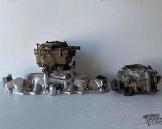 752 Edelbrock Intake Manifold Carburetors